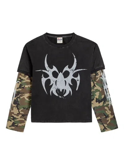 Chew Forever Graphic Camouflage-sleeve T-shirt In Black
