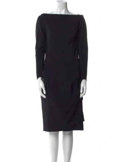 Pre-owned Chiara Boni Bateau Neckline Knee-length Dress In Black