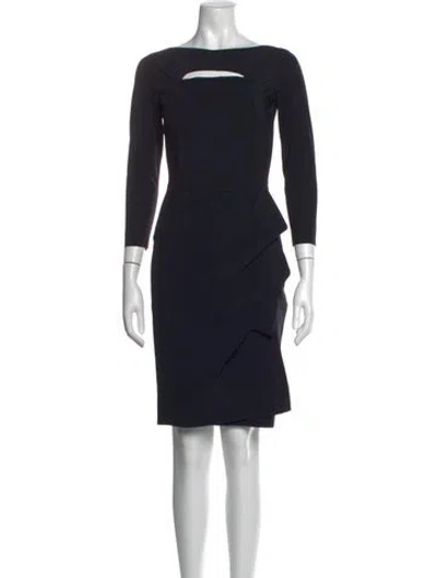 Pre-owned Chiara Boni Bateau Neckline Knee-length Dress In Black