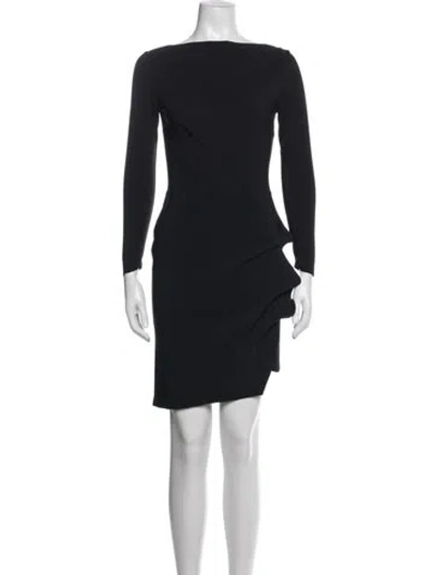 Pre-owned Chiara Boni Bateau Neckline Knee-length Dress In Black
