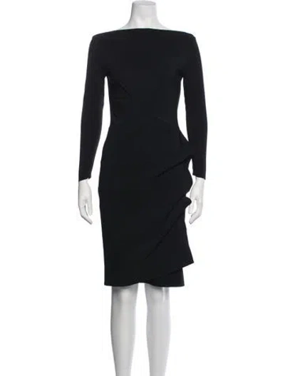 Pre-owned Chiara Boni Bateau Neckline Knee-length Dress In Black