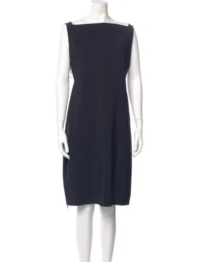 Pre-owned Chiara Boni Bateau Neckline Knee-length Dress In Blue