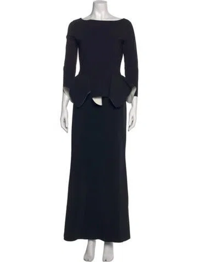 Pre-owned Chiara Boni Bateau Neckline Long Dress In Black