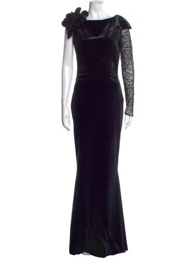 Pre-owned Chiara Boni Bateau Neckline Long Dress In Black