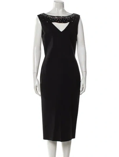 Pre-owned Chiara Boni Bateau Neckline Midi Length Dress In Black
