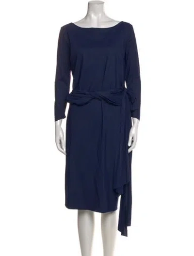 Pre-owned Chiara Boni Bateau Neckline Midi Length Dress In Blue