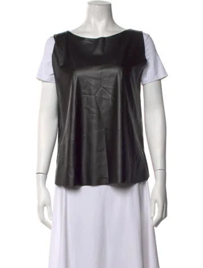 Pre-owned Chiara Boni Bateau Neckline Short Sleeve Top In Black