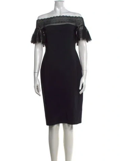 Pre-owned Chiara Boni Lace Pattern Knee-length Dress In Black