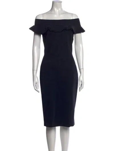 Pre-owned Chiara Boni Off-the-shoulder Knee-length Dress In Black