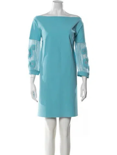 Pre-owned Chiara Boni Off-the-shoulder Knee-length Dress In Blue