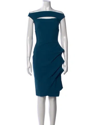 Pre-owned Chiara Boni Off-the-shoulder Knee-length Dress In Blue