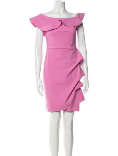 Pre-owned Chiara Boni Off-the-shoulder Knee-length Dress In Pink