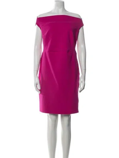 Pre-owned Chiara Boni Off-the-shoulder Knee-length Dress In Pink