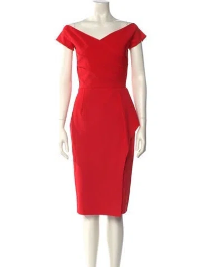 Pre-owned Chiara Boni Off-the-shoulder Knee-length Dress In Red