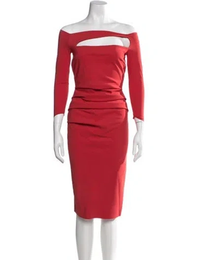 Pre-owned Chiara Boni Off-the-shoulder Knee-length Dress In Red