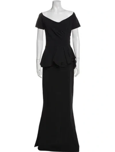 Pre-owned Chiara Boni Off-the-shoulder Long Dress In Black