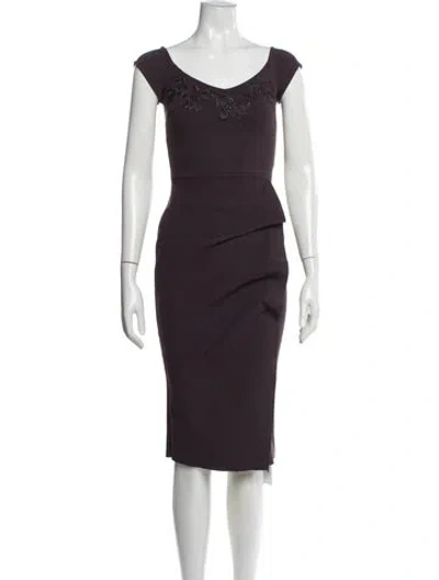 Pre-owned Chiara Boni Scoop Neck Knee-length Dress In Purple
