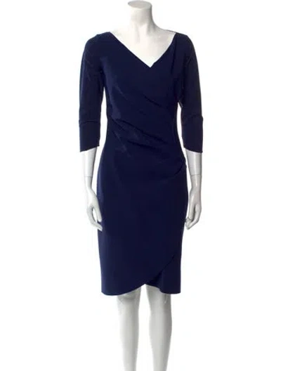 Pre-owned Chiara Boni V-neck Knee-length Dress In Blue