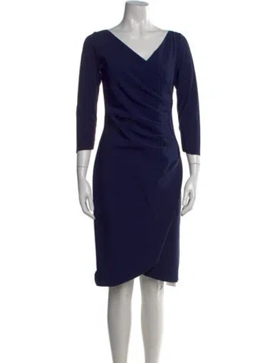 Pre-owned Chiara Boni V-neck Knee-length Dress In Blue