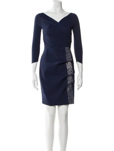 Pre-owned Chiara Boni V-neck Knee-length Dress In Blue