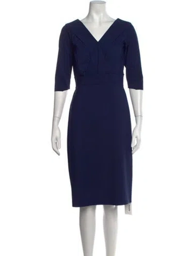 Pre-owned Chiara Boni V-neck Knee-length Dress In Blue