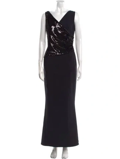 Pre-owned Chiara Boni V-neck Long Dress In Black