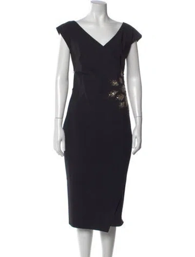 Pre-owned Chiara Boni V-neck Midi Length Dress In Black