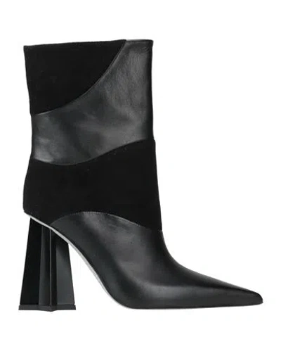 Chiara Ferragni Woman Ankle Boots Black Size 8 Leather