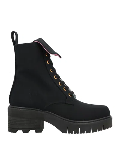 Chiara Ferragni Ankle Boots In Black