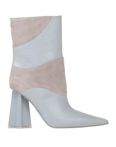 Chiara Ferragni Woman Ankle Boots Light Grey Size 8 Leather