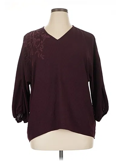 Pre-owned Chico's 3/4 Sleeve Blouse In Burgundy