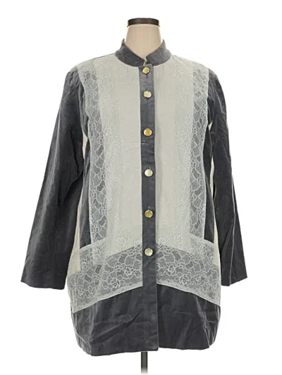 Pre-owned Chico's 3/4 Sleeve Blouse In Gray