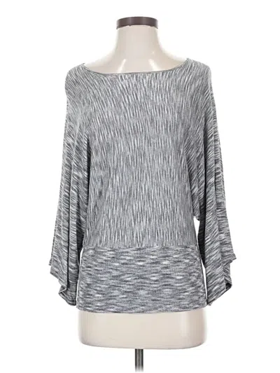 Pre-owned Chico's 3/4 Sleeve T-shirt In Gray