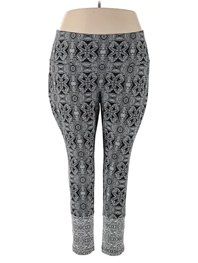 Pre-owned Chico's Casual Pants In Black
