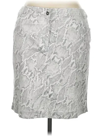 Pre-owned Chico's Casual Skirt In Gray