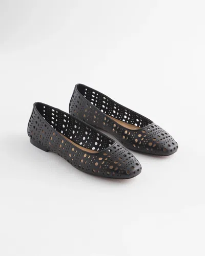 Chico's Cutout Ballet Flats In Black
