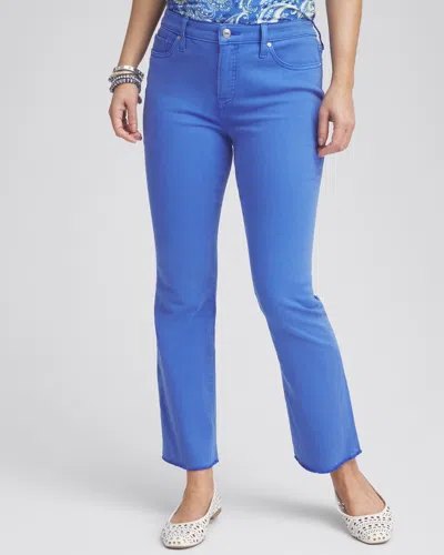 Chico's Girlfriend Fray Hem Kick Flare Jeans In Blue Size 20/22 |  In Blue Pearl