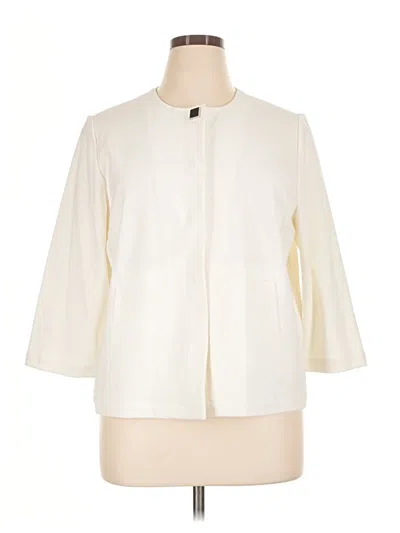 Pre-owned Chico's Jacket In Ivory
