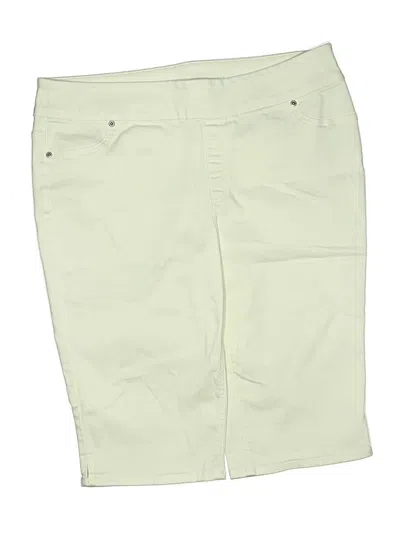 Pre-owned Chico's Khaki Shorts In White
