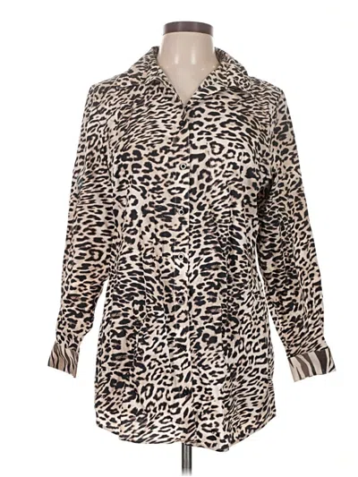 Pre-owned Chico's Long Sleeve Blouse In Tan
