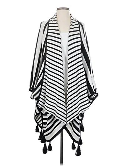 Pre-owned Chico's Poncho In Black