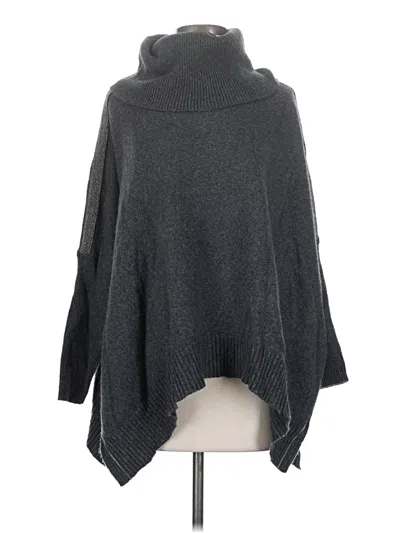 Pre-owned Chico's Poncho In Gray