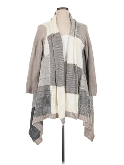 Pre-owned Chico's Poncho In Gray