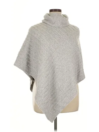 Pre-owned Chico's Poncho In Gray