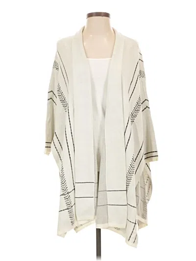 Pre-owned Chico's Poncho In Ivory