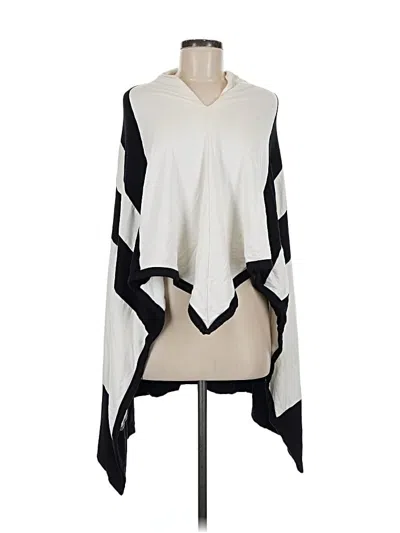 Pre-owned Chico's Poncho In White