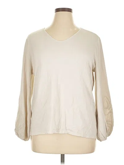 Pre-owned Chico's Pullover Sweater In White