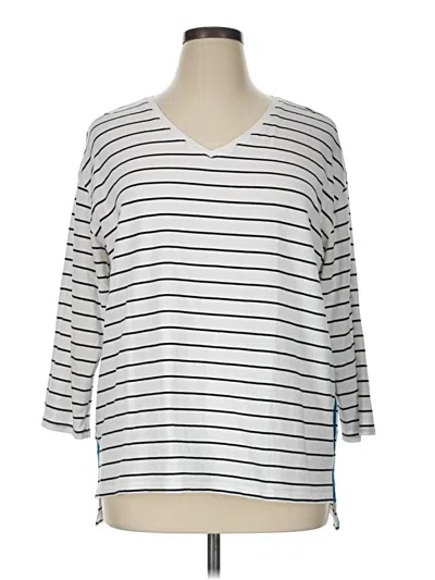 Pre-owned Chico's Pullover Sweater In White
