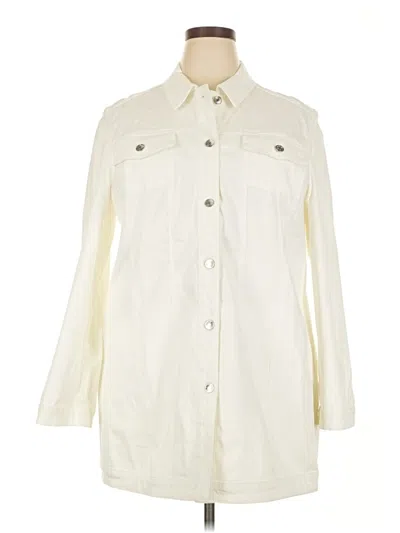 Pre-owned Chico's Raincoat In White