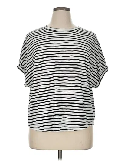 Pre-owned Chico's Short Sleeve T-shirt In Silver
